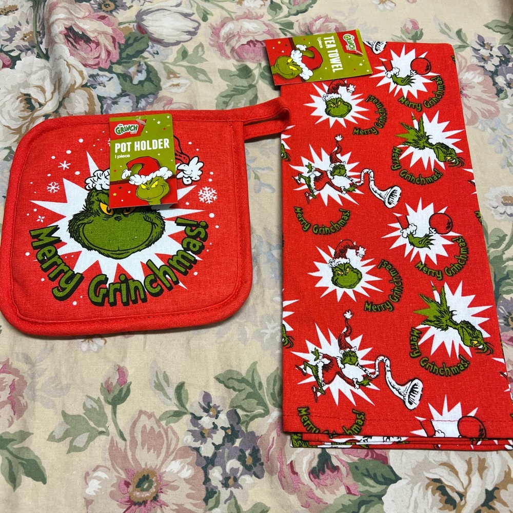 Grinch tea towel & pot holder - Picture 1 of 10